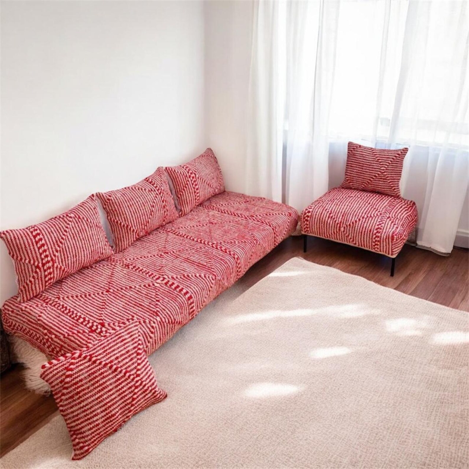Amazigh Zanafi Hanbel Wool Floor Sofa Pillow Red