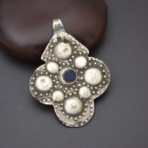 Berber Silver Glass Pendant Necklace with Tribal Jewelry Design