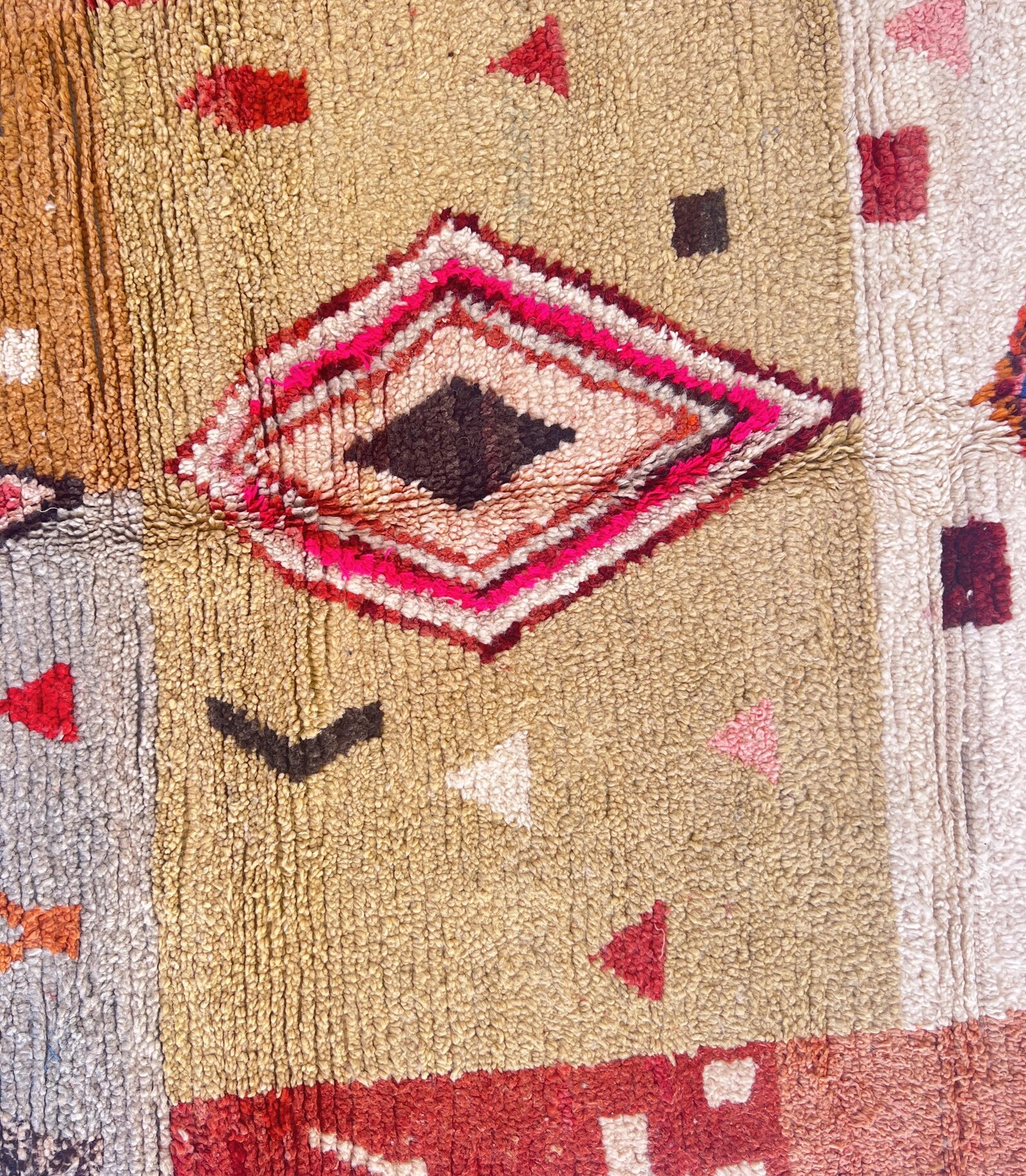 Amazigh Brown Berber Wool Rug Handwoven Tribal Carpet