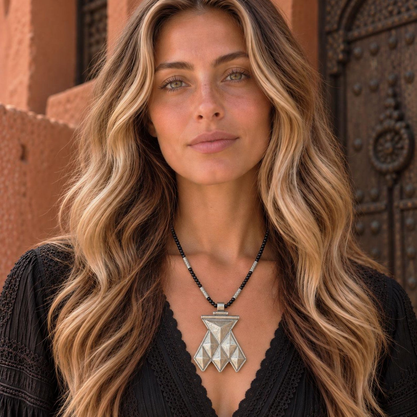 Berber Tuareg Khomeissa Necklace with Sahara Silver Pendant