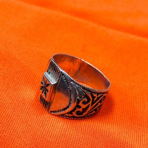 Berber Silver Ring with Hand Engraved Vintage Jewelry Design