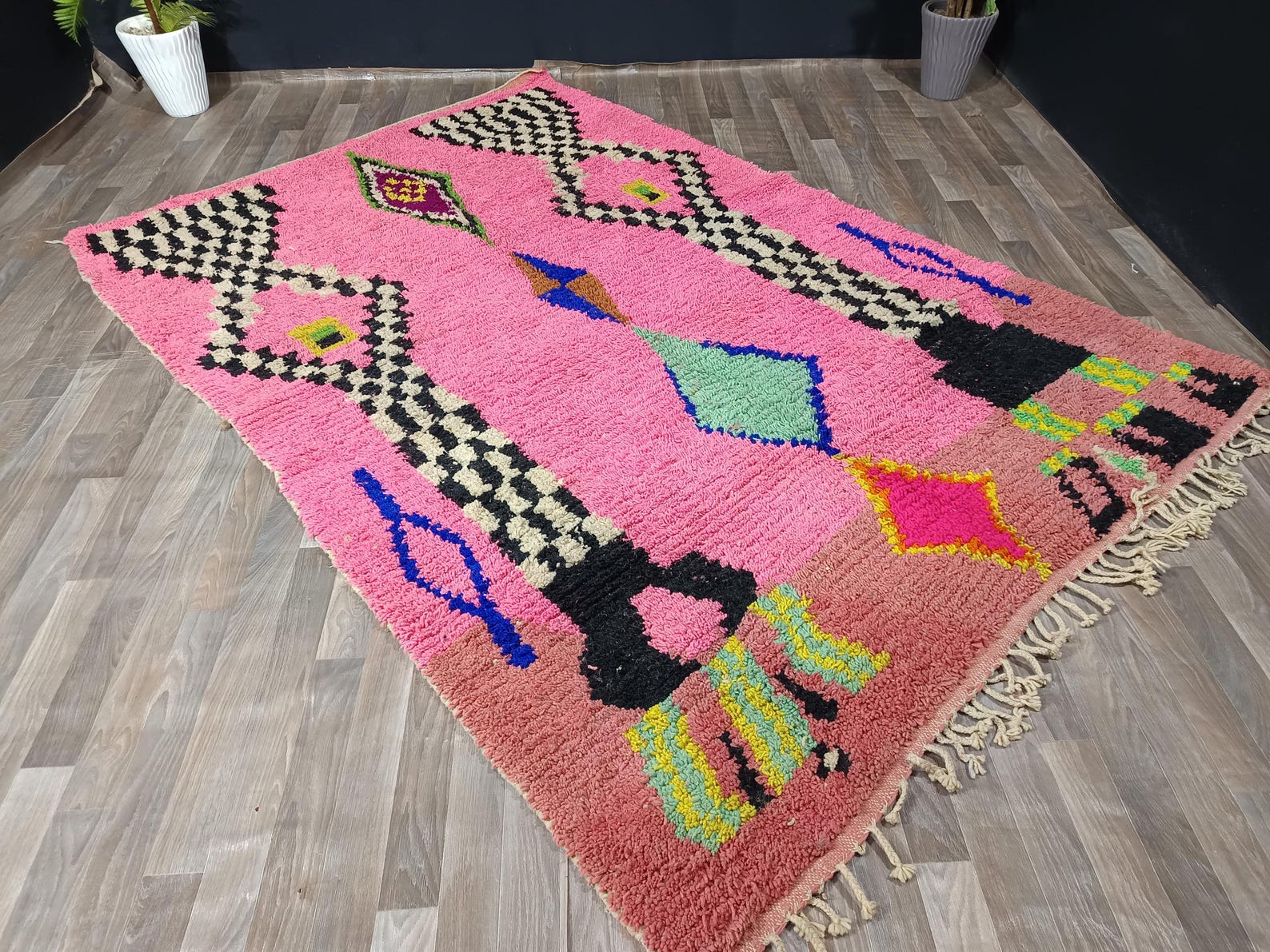 Berber Hand Knotted Azilal Boujaad Wool Rug for Custom Home Decor