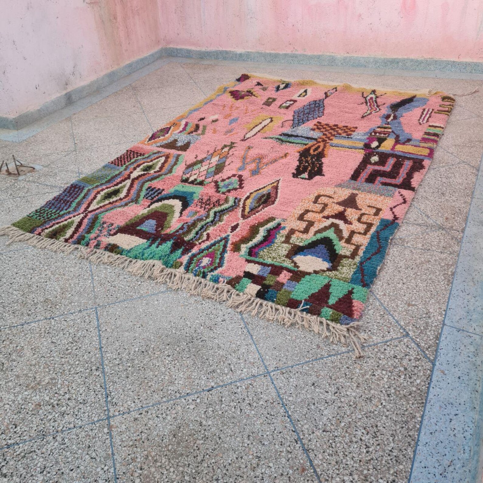 Berber Boujaad Handmade Wool Rug Pink Tribal Decor