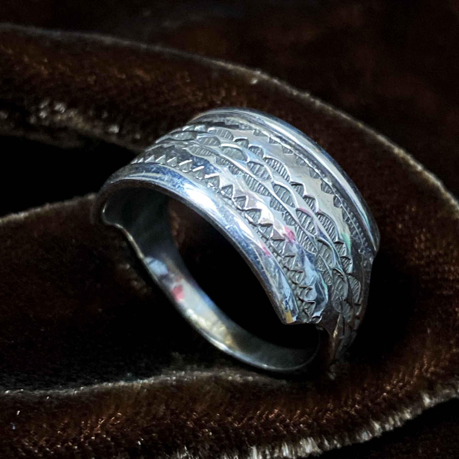 Berber Tuareg Silver Ring Taszinht with Amazigh Design