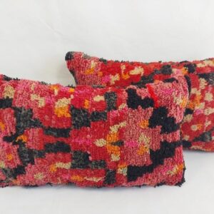 Aït Bou Ichaouen Berber Handmade Wool Pillow with Geometric Design