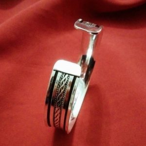 Berber Tuareg Sterling Silver Réglable Bracelet with Twisted Wire Design