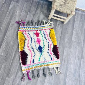 Berber Handmade Wool Mini Rug for Amazigh Style Decor