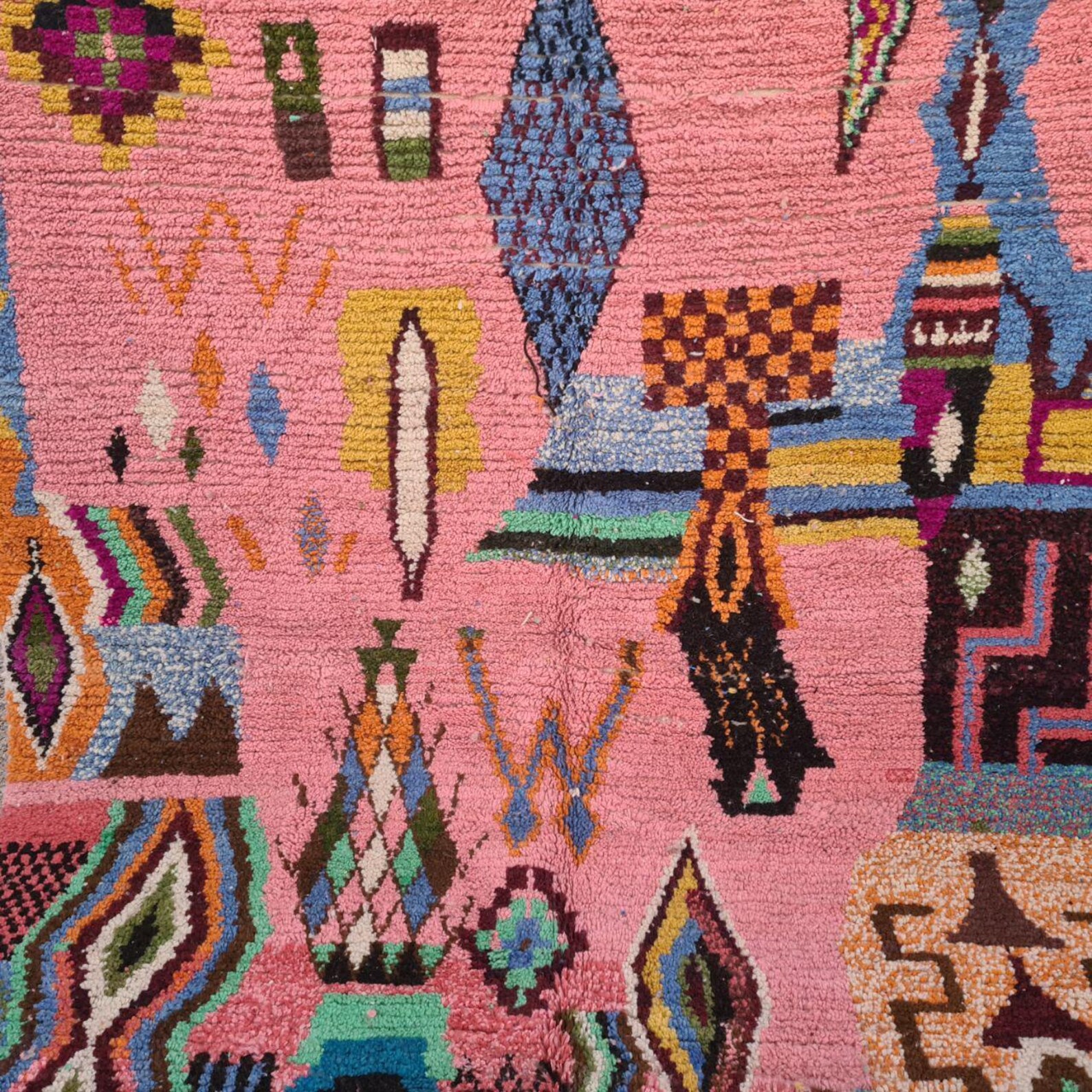 Berber Boujaad Handmade Wool Rug Pink Tribal Decor