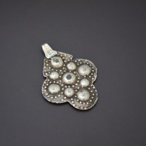 Berber Silver Glass Pendant Necklace with Tribal Jewelry Design