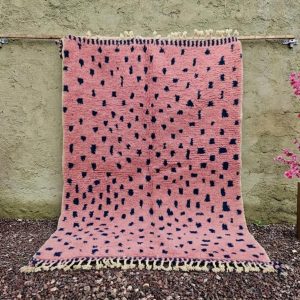 Handwoven Berber Boujaad Pink Wool Rug for Living Room